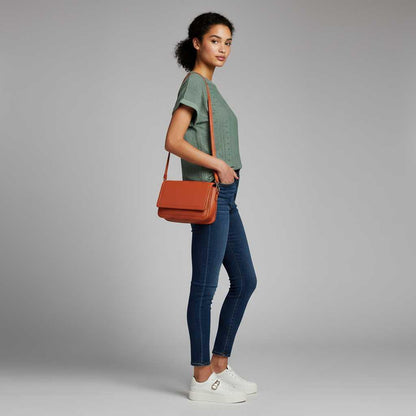 Bella | Sommer T-shirt til Kvinder i 100% Bomuld